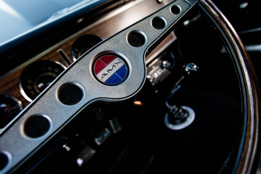 Детали интерьера AMC AMX (7039-7) 1970 года  (фото 10 из 40)
